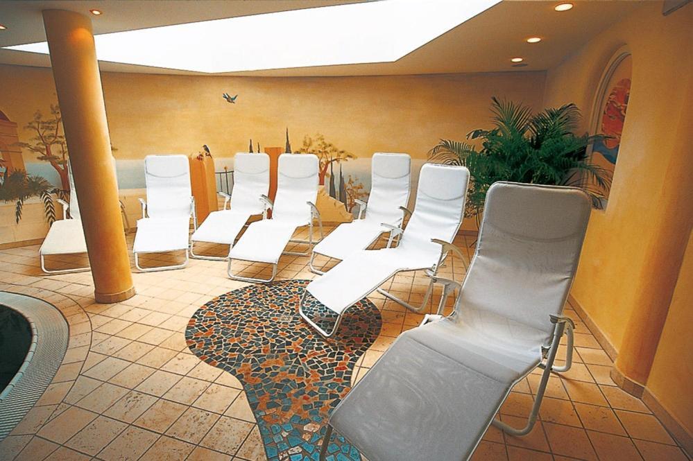 סילנדרו Hotel Maria Theresia מראה חיצוני תמונה
