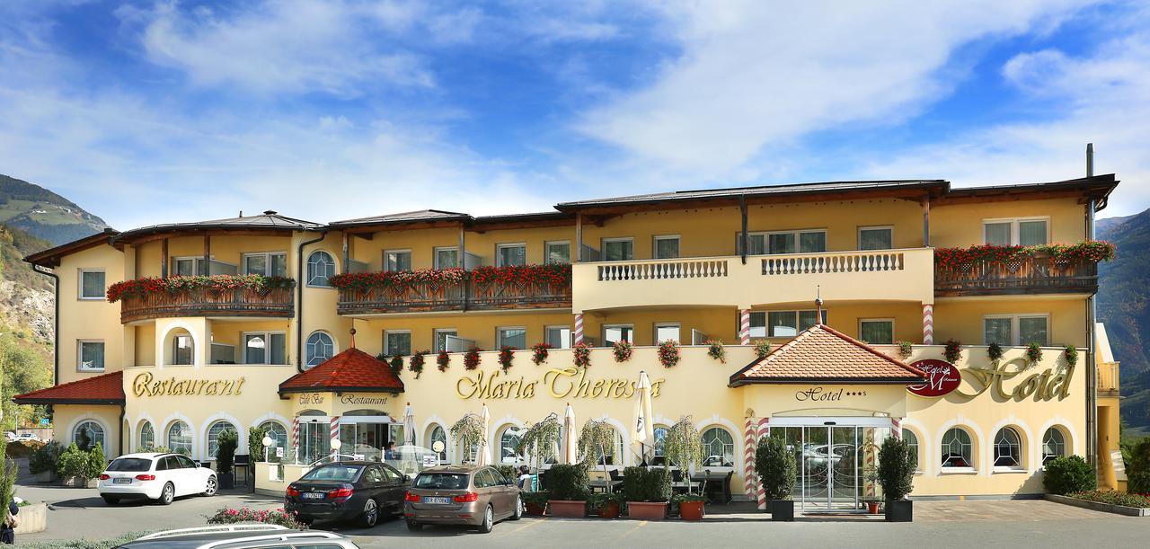 סילנדרו Hotel Maria Theresia מראה חיצוני תמונה