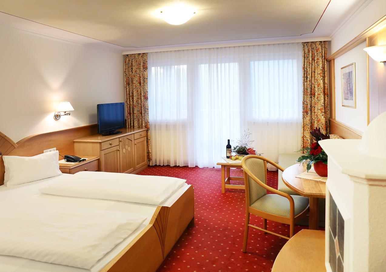 סילנדרו Hotel Maria Theresia מראה חיצוני תמונה