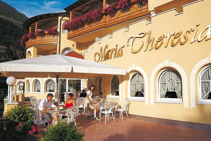 סילנדרו Hotel Maria Theresia מראה חיצוני תמונה